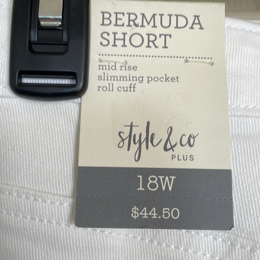 Style & Co. White Women’s Bermuda Shorts - Picture 4 of 6